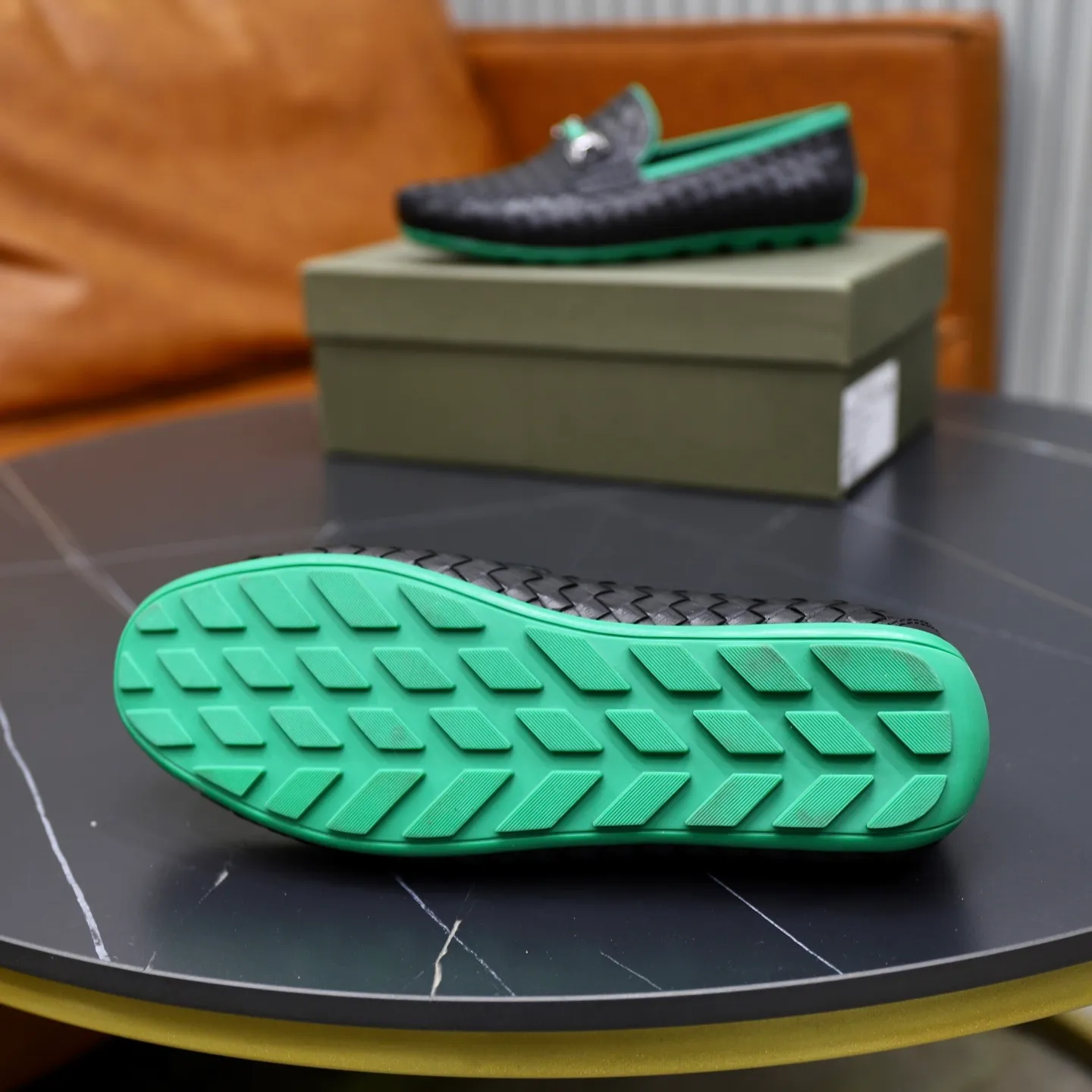 Men's shoes 💰500💰BOTTEG* VENET* - high-end boutique Size: 38-44 (45 custom-made) BV new product, calfskin artificially woven classic style harmoniously blends with contemporary fashion temperament, rubber soles are light and flexible, water-dyed cowhide!